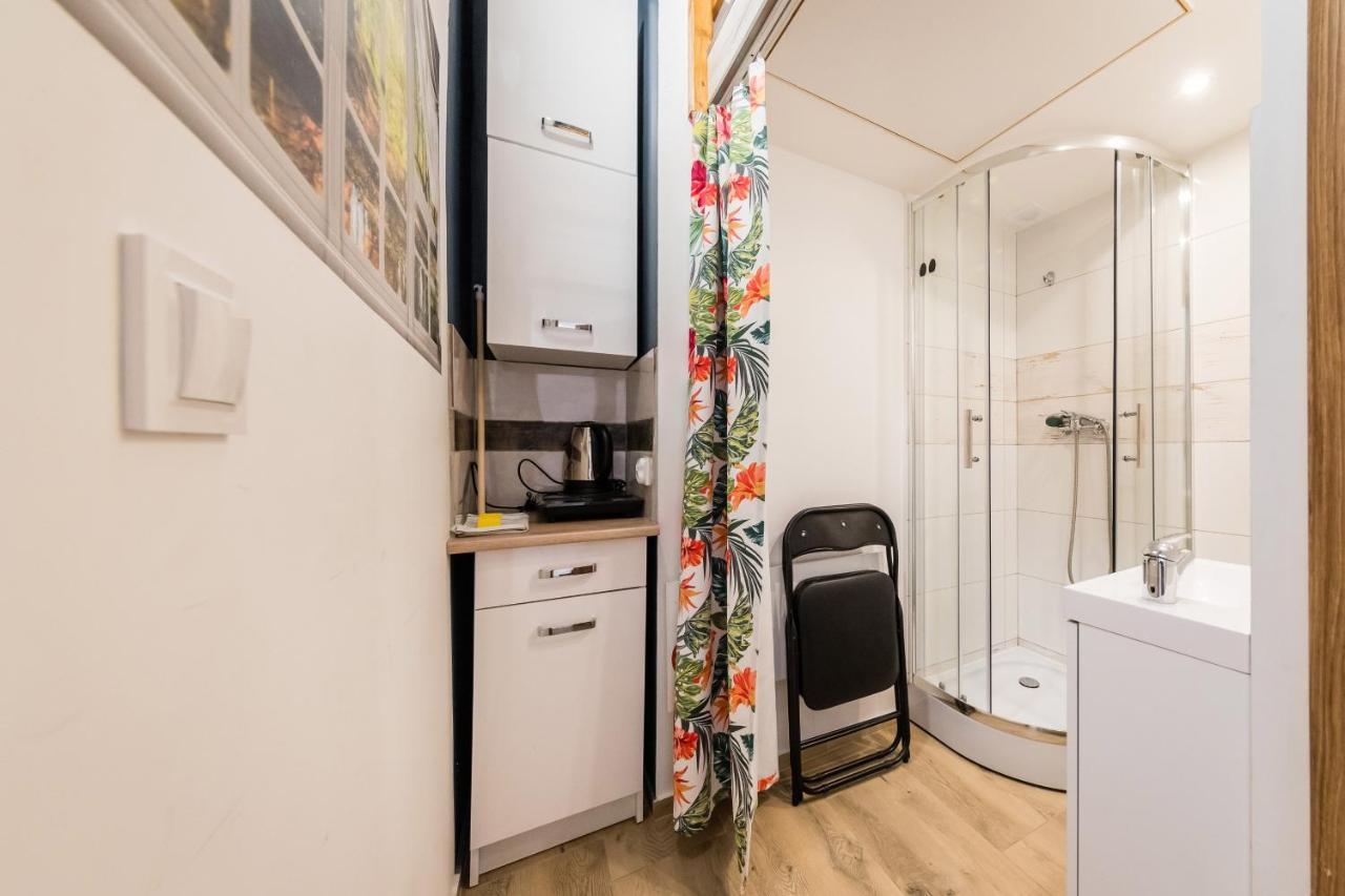 Micro Apartments 2,5 Qm - Najmniejsze Apartamenty Swiata 2,5 Mkw Cracóvia Exterior foto